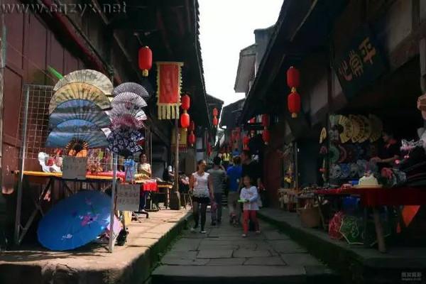 荣昌万灵古镇.jpg