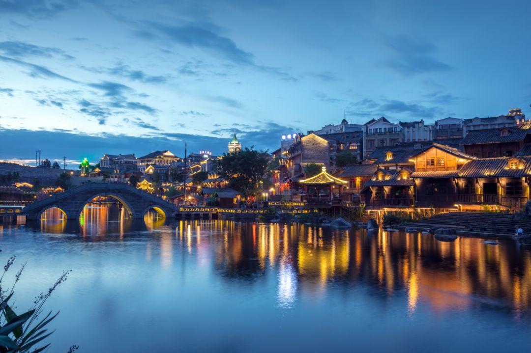 两江影视城3.jpg 两江影视城3.jpg