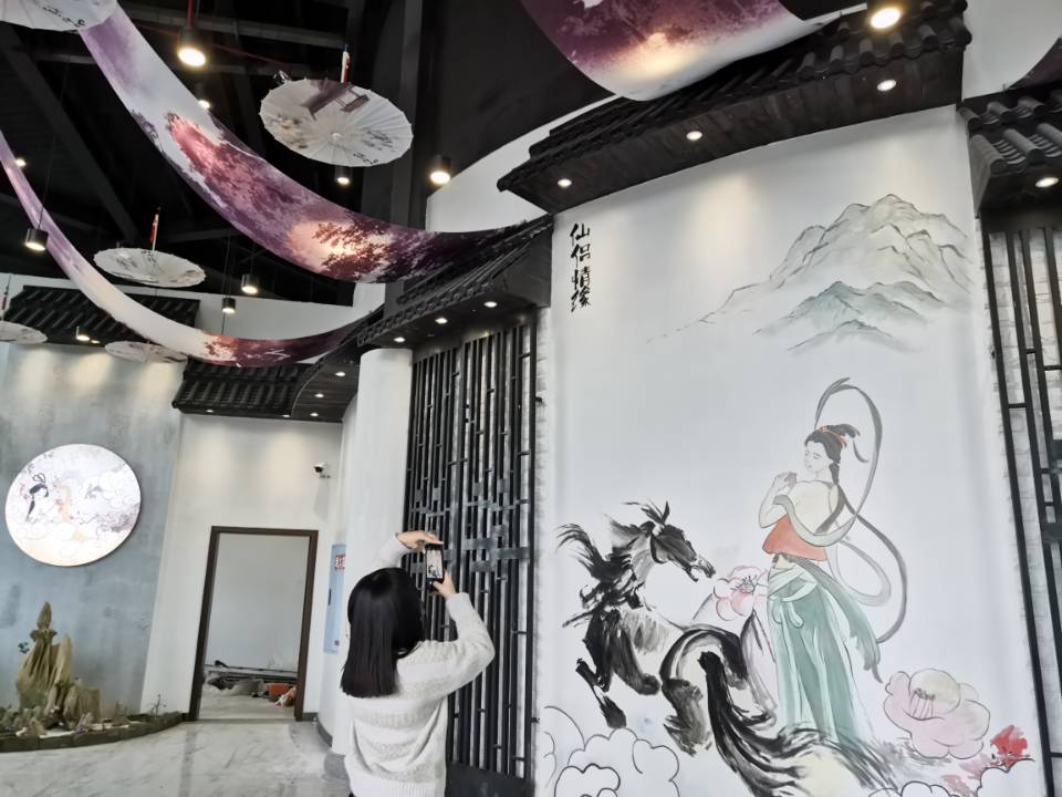 重庆武隆火热游乐项目“飞天之吻”即将启幕
